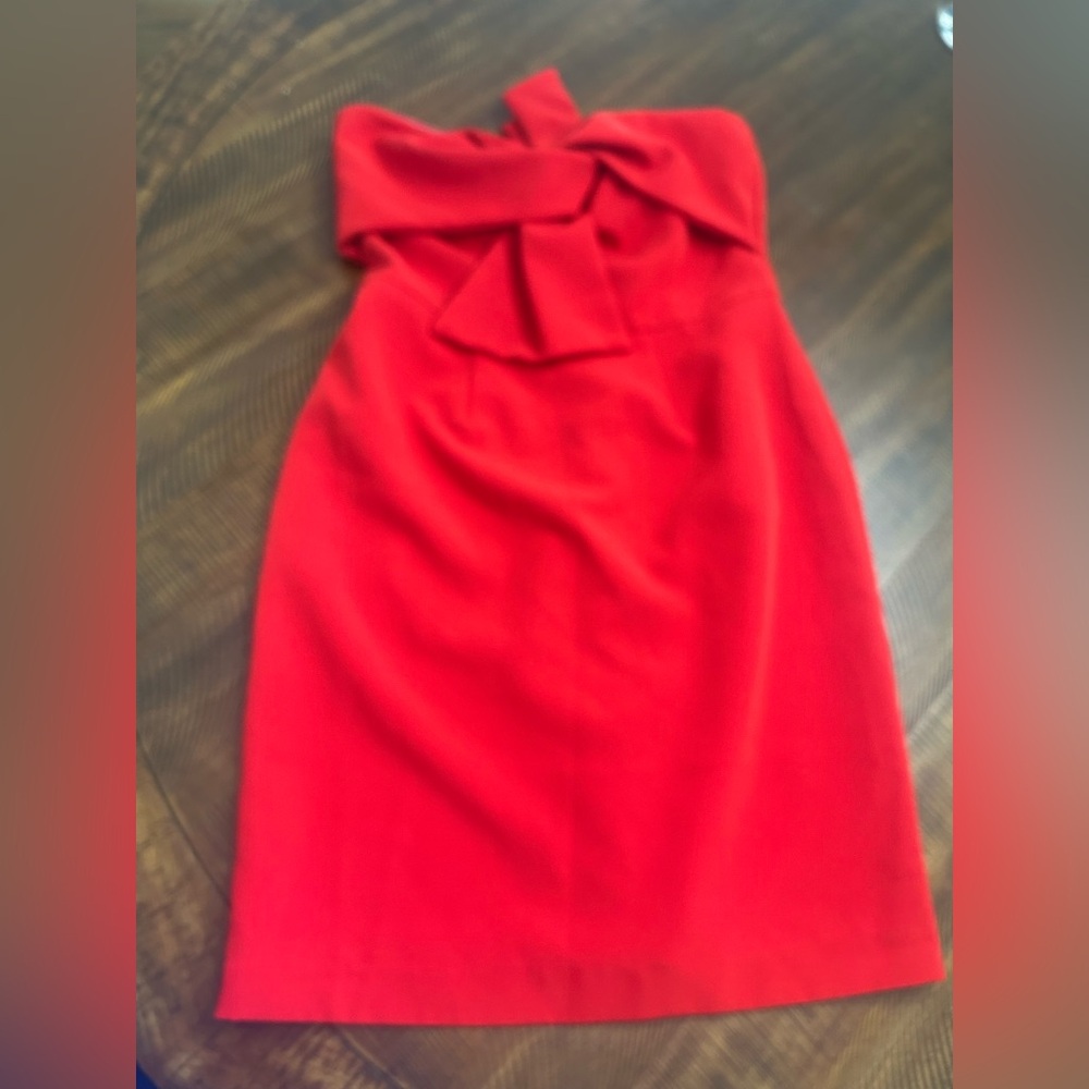 Alexia Admor Vibrant Red Dress